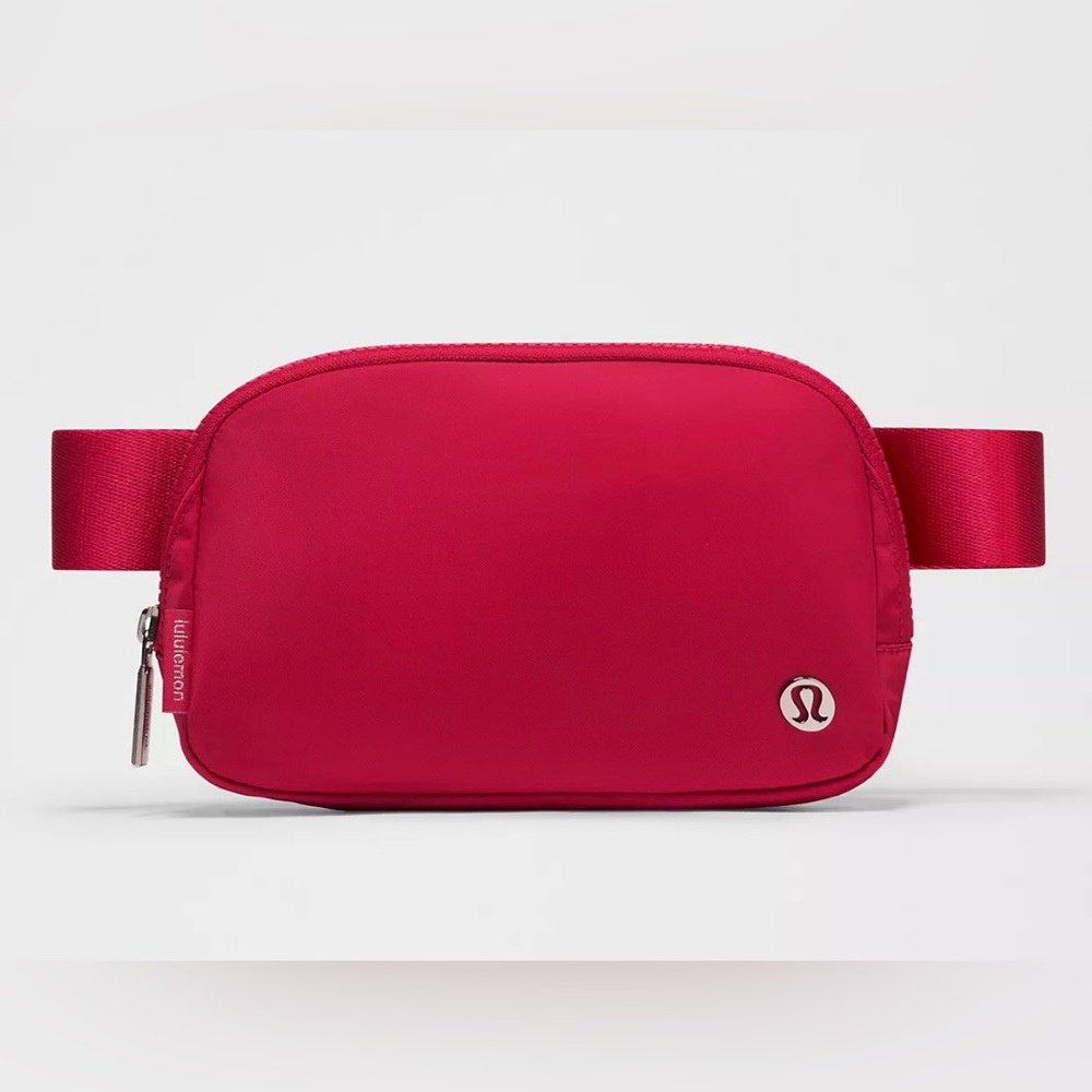 LULULEMON EVERYWHERE BELT BAG